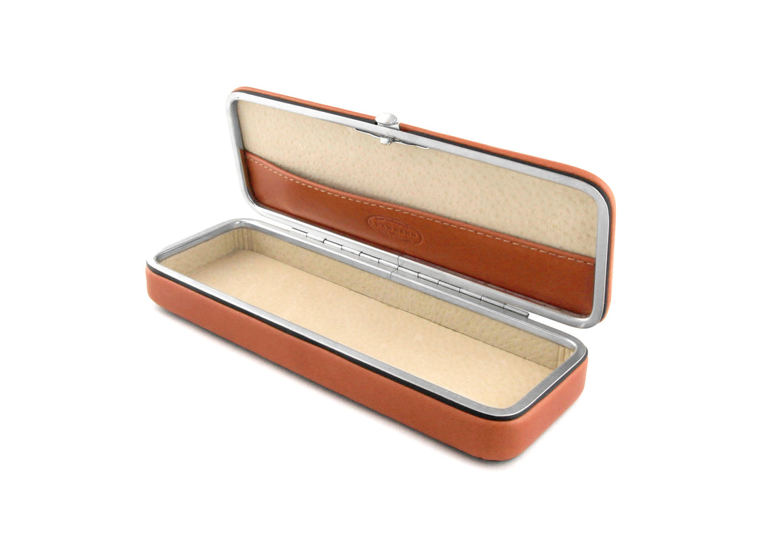 Open F. Hammann 3883 Coxorange leather case revealing the crush-resistant internal frame and the versatile single-piece flexible interior bridge.