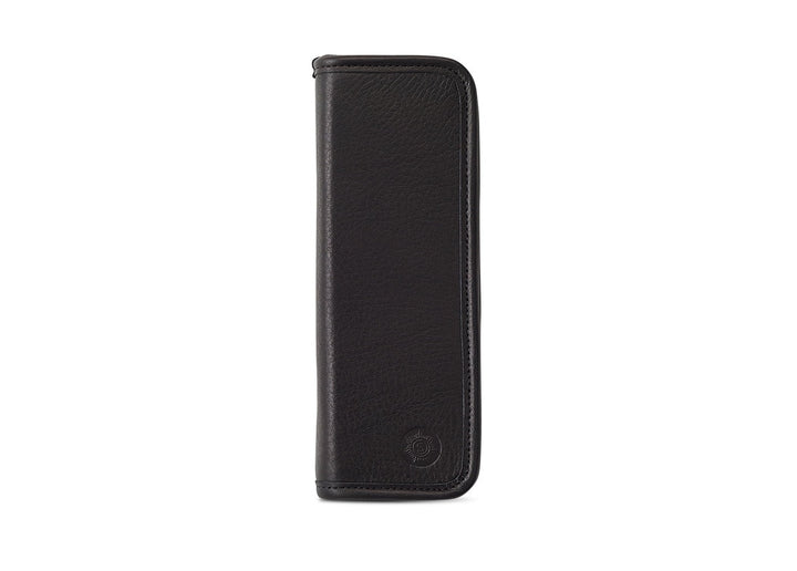 Front exterior view of the Sonnenleder Böll Leather Pencil Case in Black, showcasing the deep, matte-satin finish of pit-tanned South German cowhide and signature embossed logo.