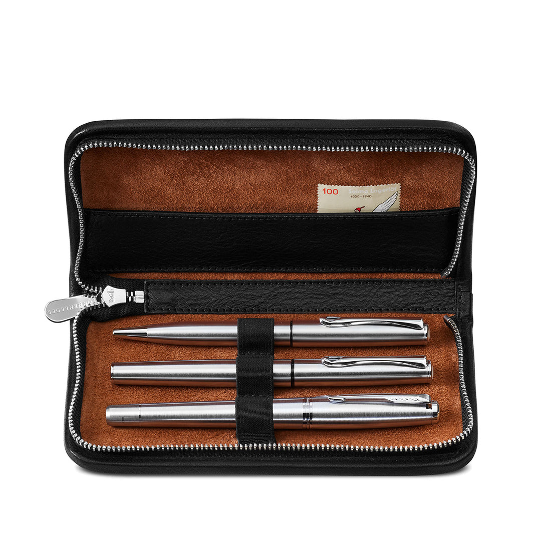 Interior view of the open Sonnenleder Walser leather pen case in Black, showcasing the 3 dedicated woven loops for large fountain pens and the integrated 14 cm leather ruler compartment.