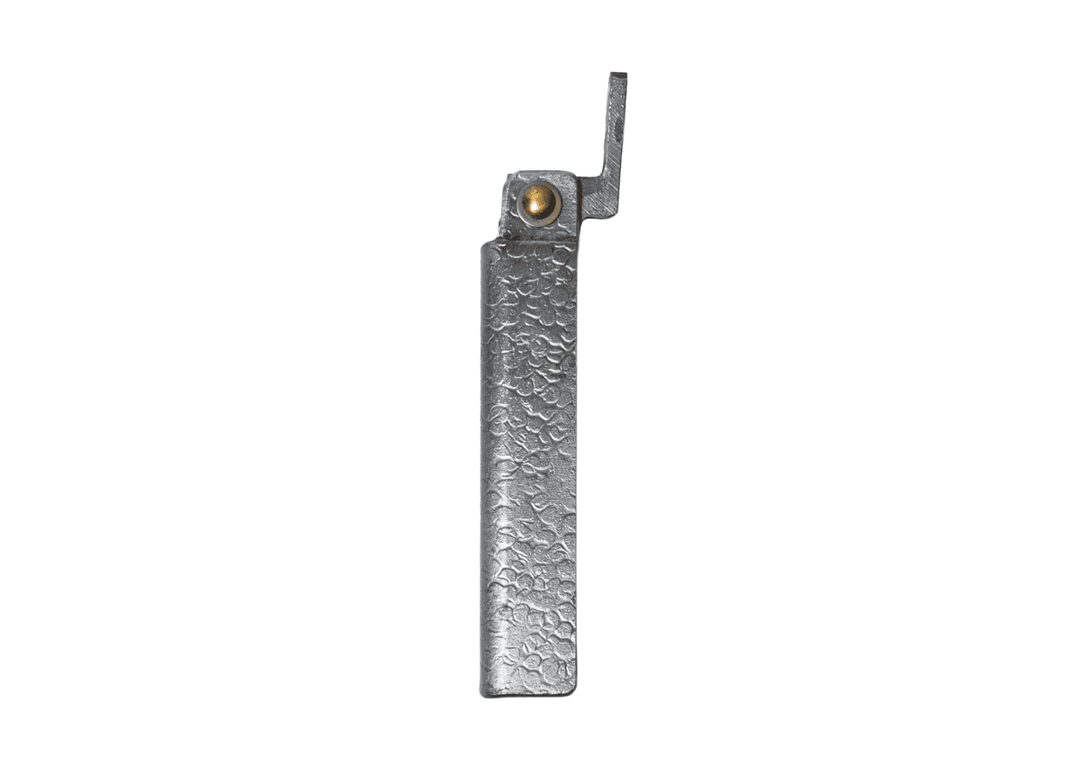 Closed Tomita White Steel Kengata Higo knife showcasing the textured silver tsuchime iron handle and traditional chikiri lever.