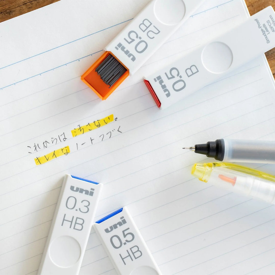 uni Smudge-Proof leads on a notebook demonstrating clean, highlighter-friendly pencil writing.