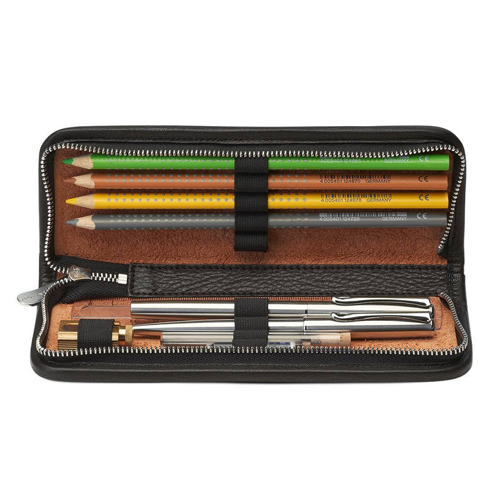 Interior view of the open Sonnenleder Lenz pencil case in Black, showcasing the 9 secure loops, eraser loop, and a ruler inserted into the slot beneath the fountain pen loop.